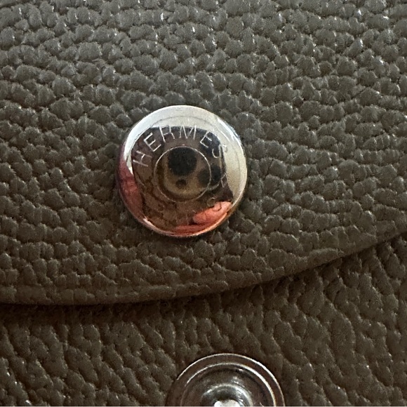 Hermès Taupe Calvi Duo Wallet - Picture 5 of 12